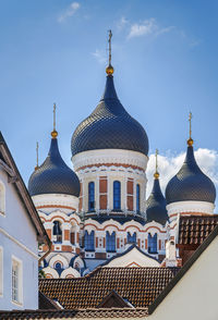 View of temple building against sky