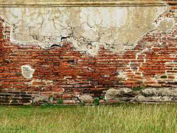 Full frame shot of weathered wall