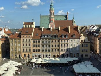 Buildings in city