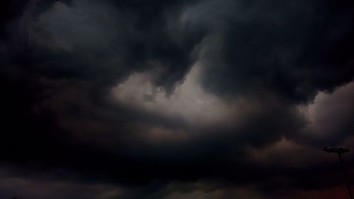 Low angle view of cloudy sky