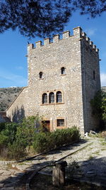 Old ruins against sky