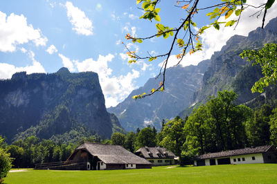 Walking by the lake königssee in berchtesgaden, germany, bavaria.