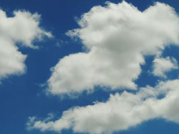 Low angle view of cloudy sky