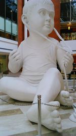 Close-up of human hand