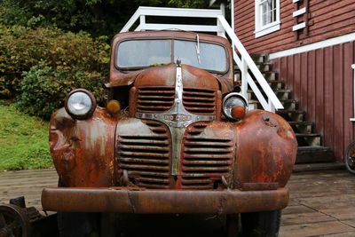 Old rusty car