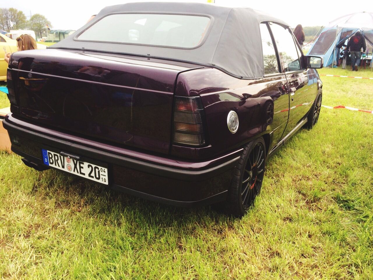 car, transportation, land vehicle, grass, day, mode of transport, no people, field, outdoors, nature