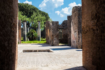 Ruins of the houses in the ancient city of pompeii