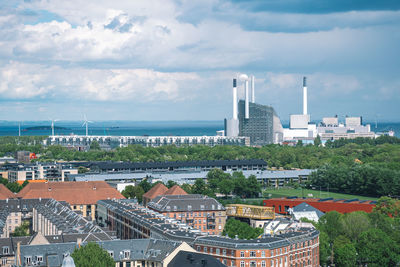 Amager bakke, incineration plant, heat and power waste-to-energy plant and offshore wind turbines