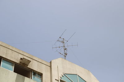 television antenna