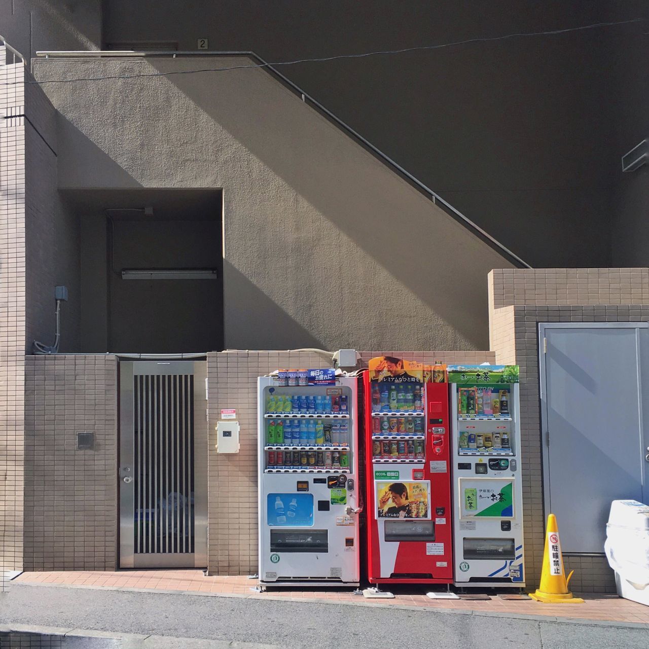 FamilyMart (ファミリーマート ピソ池袋店)