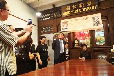 Group of people in restaurant