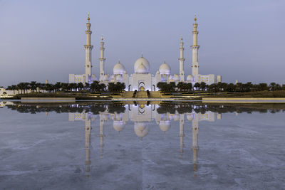 View of shiekh zayed grand mosque and its reflections 