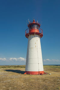 Lighthouse list-west