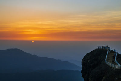 Sunset from the elephant head point, mahabaleshwar 