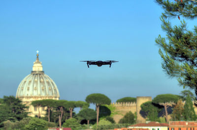 A flighting drone with san peter dome in the background