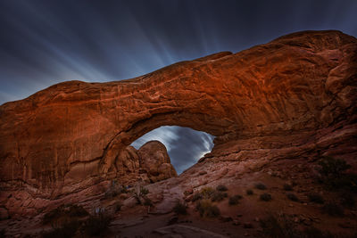 North window arch in the arches national park, utah. blue hour