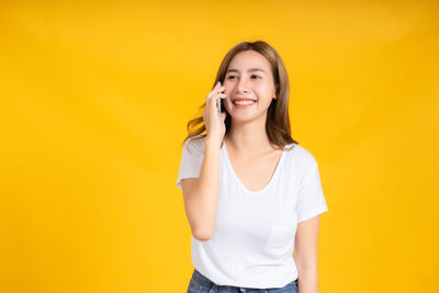 Portrait of a smiling young woman