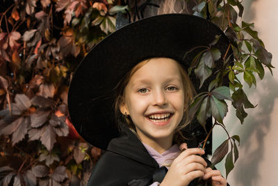 Young woman wearing hat