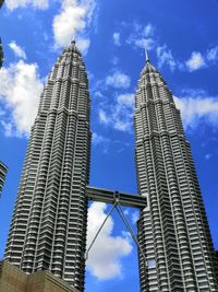 Klcc tower. kuala lumpur city centre