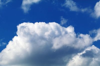 Low angle view of clouds in sky