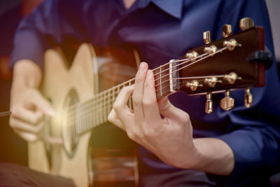 Man playing guitar