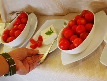 High angle view of tomatoes in bowl on table