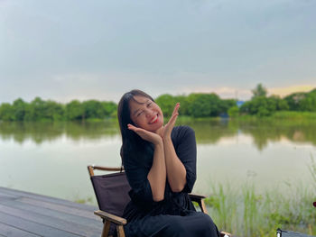 Side view of young woman looking away
