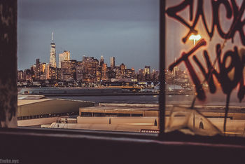 CITY AT WATERFRONT