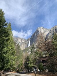 Yosemite falls