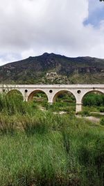 viaduct