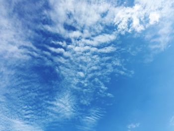 Low angle view of cloudy sky