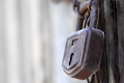 Close-up of old rusty padlock