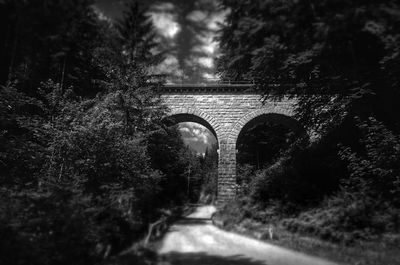 Tunnel in tunnel