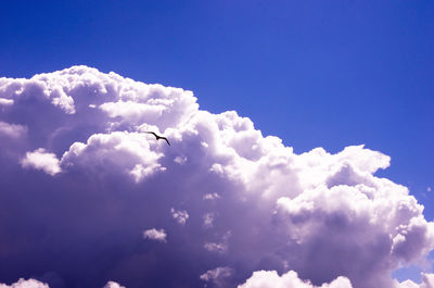 Low angle view of cloudy sky