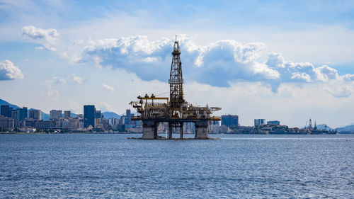 Offshore oil industry exploration platform in guanabara bay, rio de janeiro, brazil