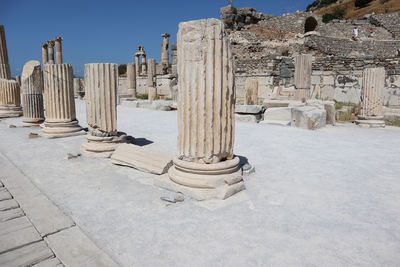 Pillars in the ruins of ephesus old city, selcuk, izmir, turkey