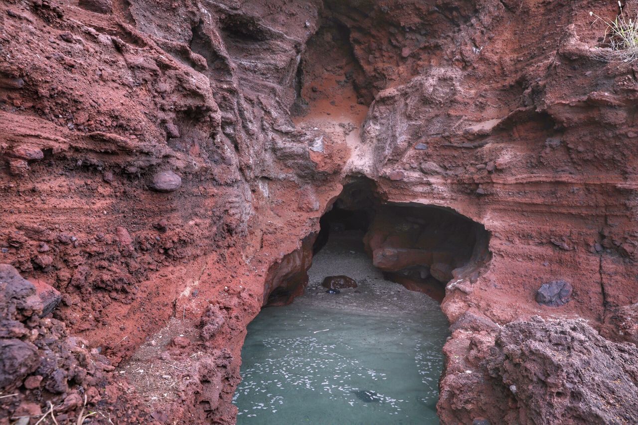 ROCK FORMATIONS IN WATER