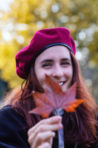 Portrait of a smiling young woman