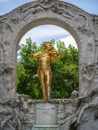 sculpture