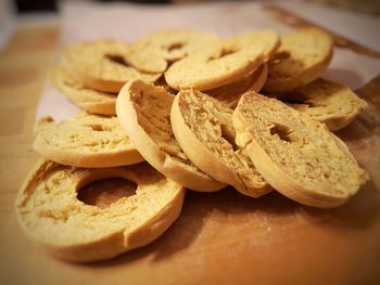 Close-up of bread on cutting board