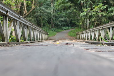 Surface level of road by bridge