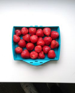 Close-up of fruits in bowl
