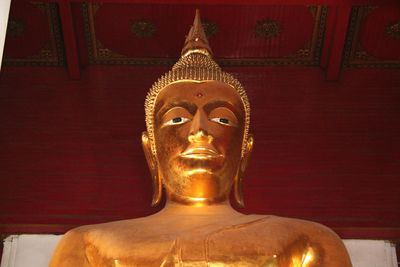 Close-up of buddha statue