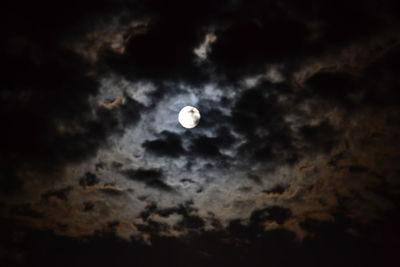 Low angle view of moon in sky