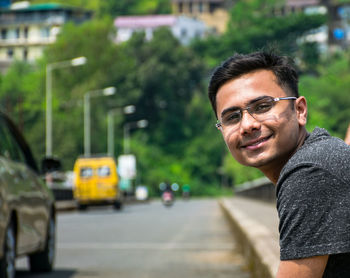 Portrait of young man wearing eyeglasses