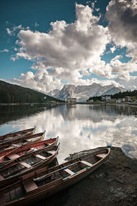 Scenic view of misurina lake against sky