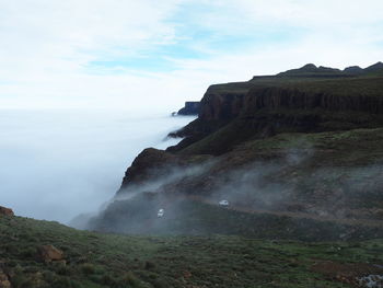 Sani pass and the fog