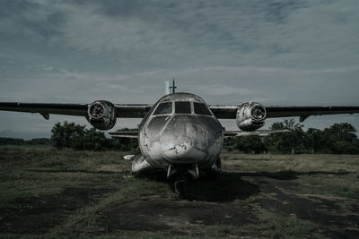 A dull and crumbling old plane