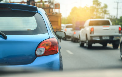 Traffic on road in city