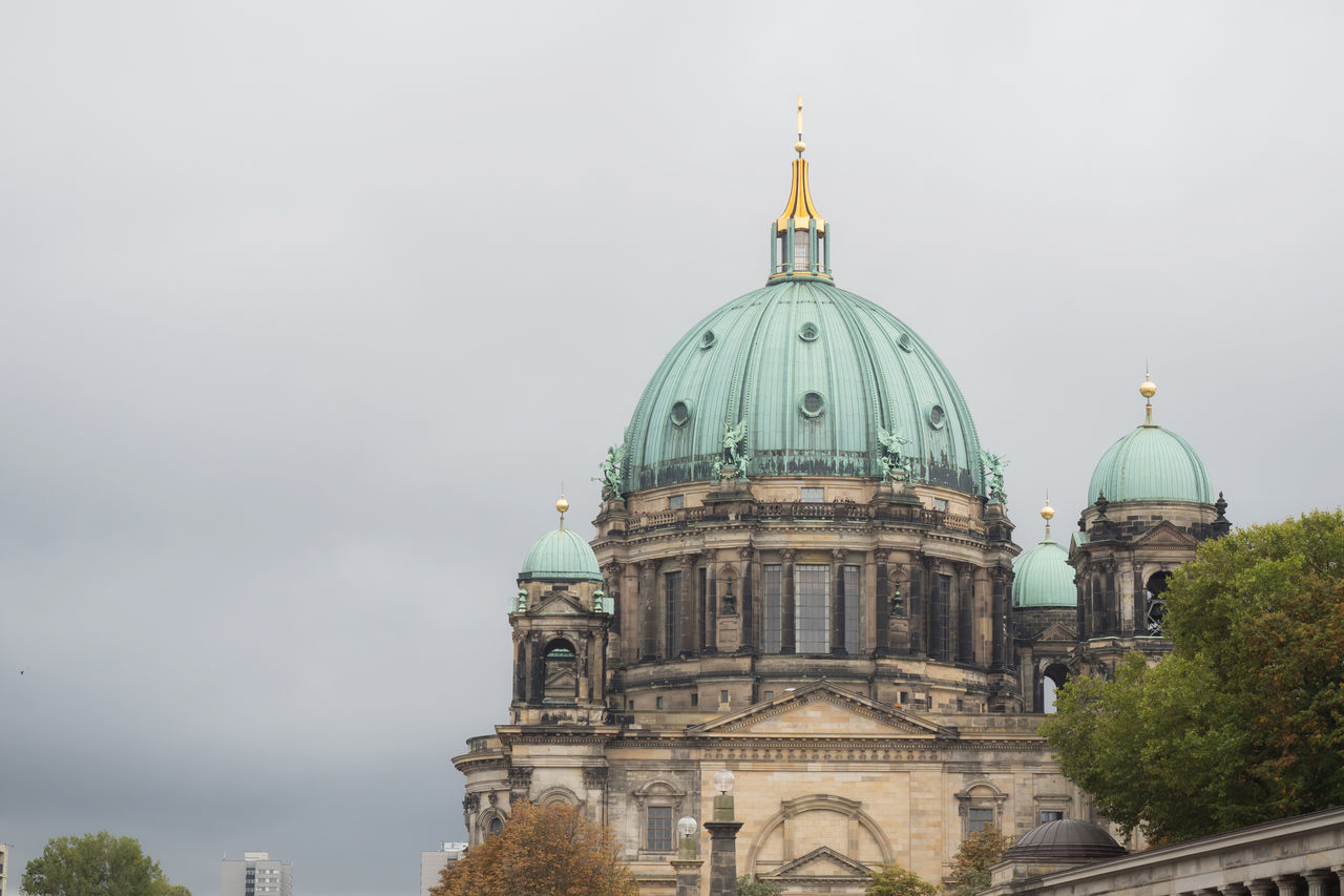 dome, religion, architecture, place of worship, built structure, spirituality, building exterior, sky, day, no people, outdoors, nature